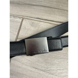 Cuater by Travis Mathew Men's Solid Black Leather Golf Belt; Size M Adjustable
